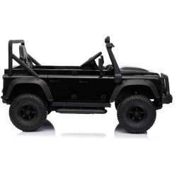 Elektrické autíčko Land Rover Defender 110 SVX 12V,  čierne