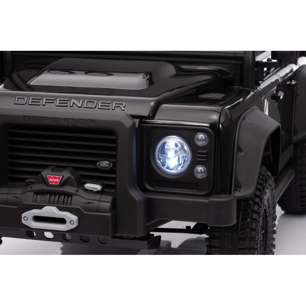 Elektrické autíčko Land Rover Defender 110 SVX 12V,  biele
