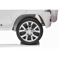 Elektrické autíčko Toyota Landcruiser 12V,  biele
