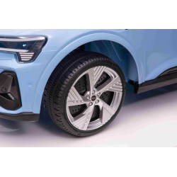 Elektrické autíčko Audi E-tron Sportback 12V,  modré